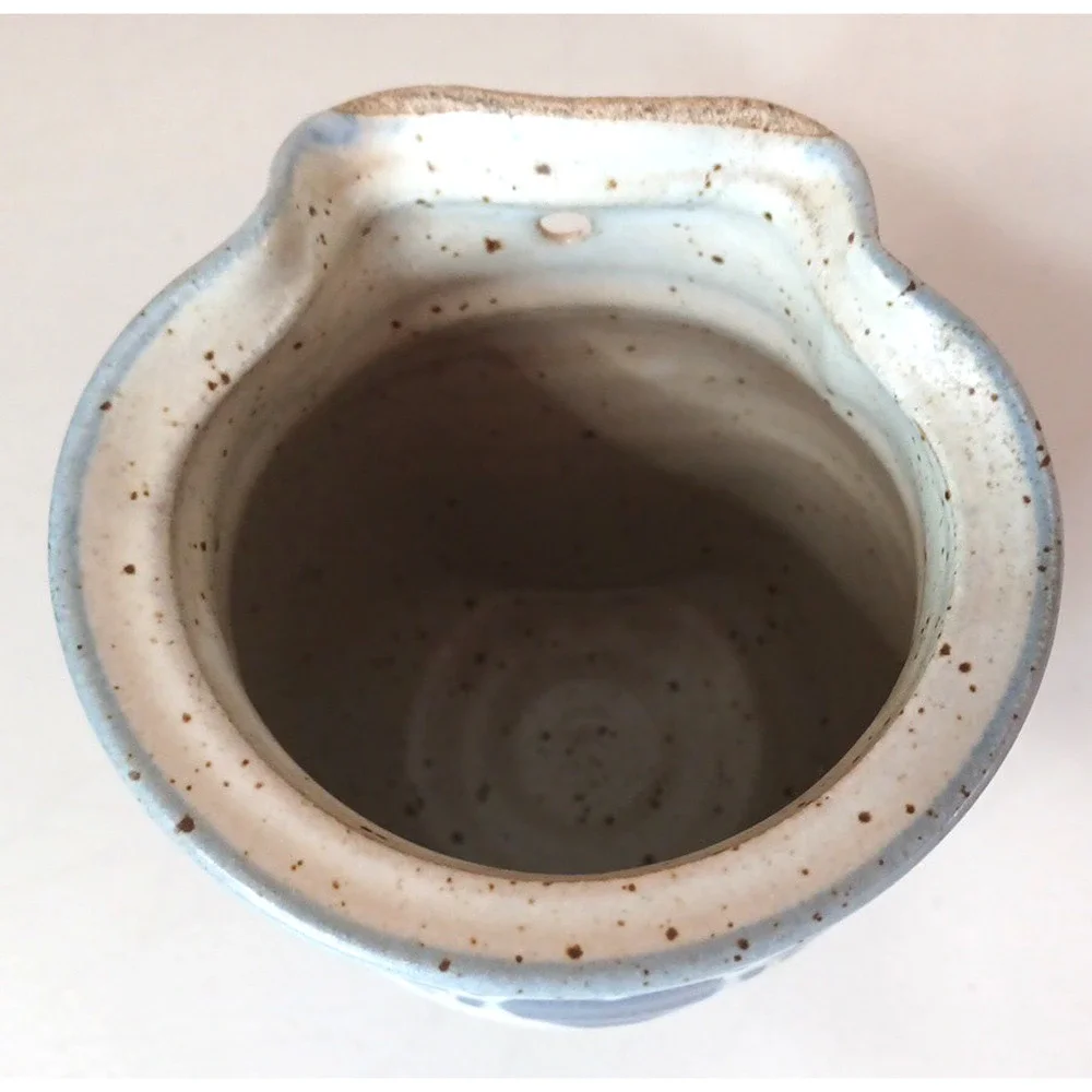 VTG Blue Heart Salt Speckled Stoneware Wall Vase Pocket 7x4 Country Cottage